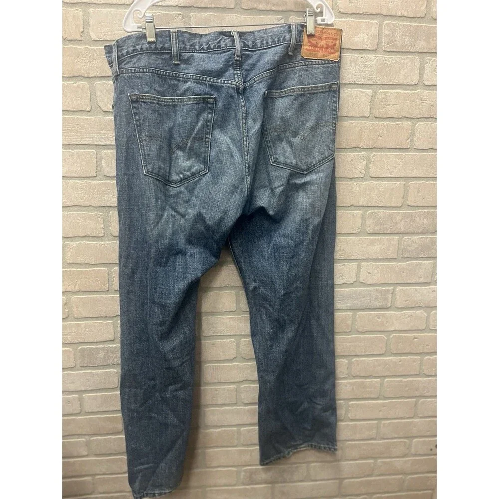 Levi’s 559 Relaxed Straight Jeans Men’s 38x32 Light Wash Denim